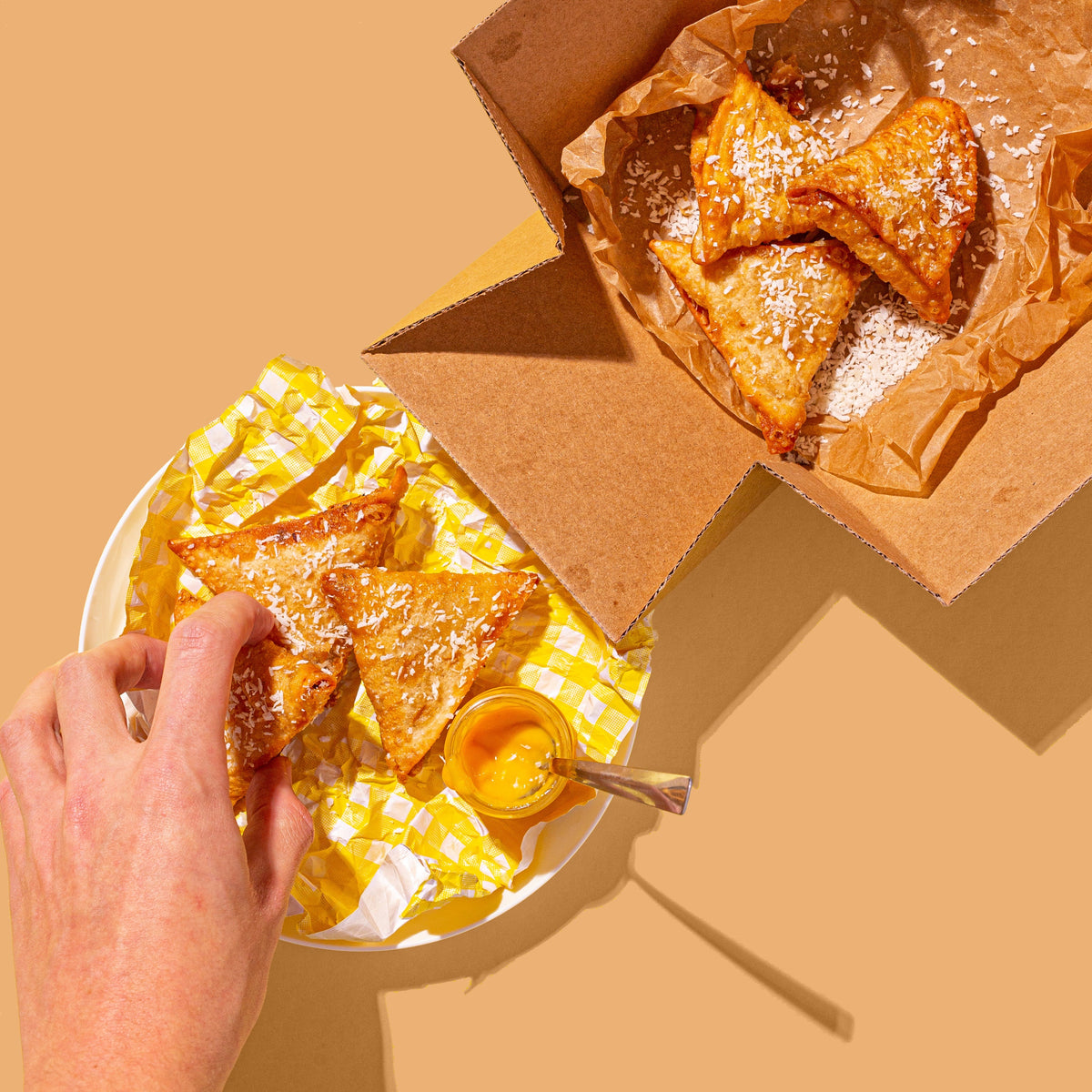 SWEET TREAT TRIO (9 Samosas)
