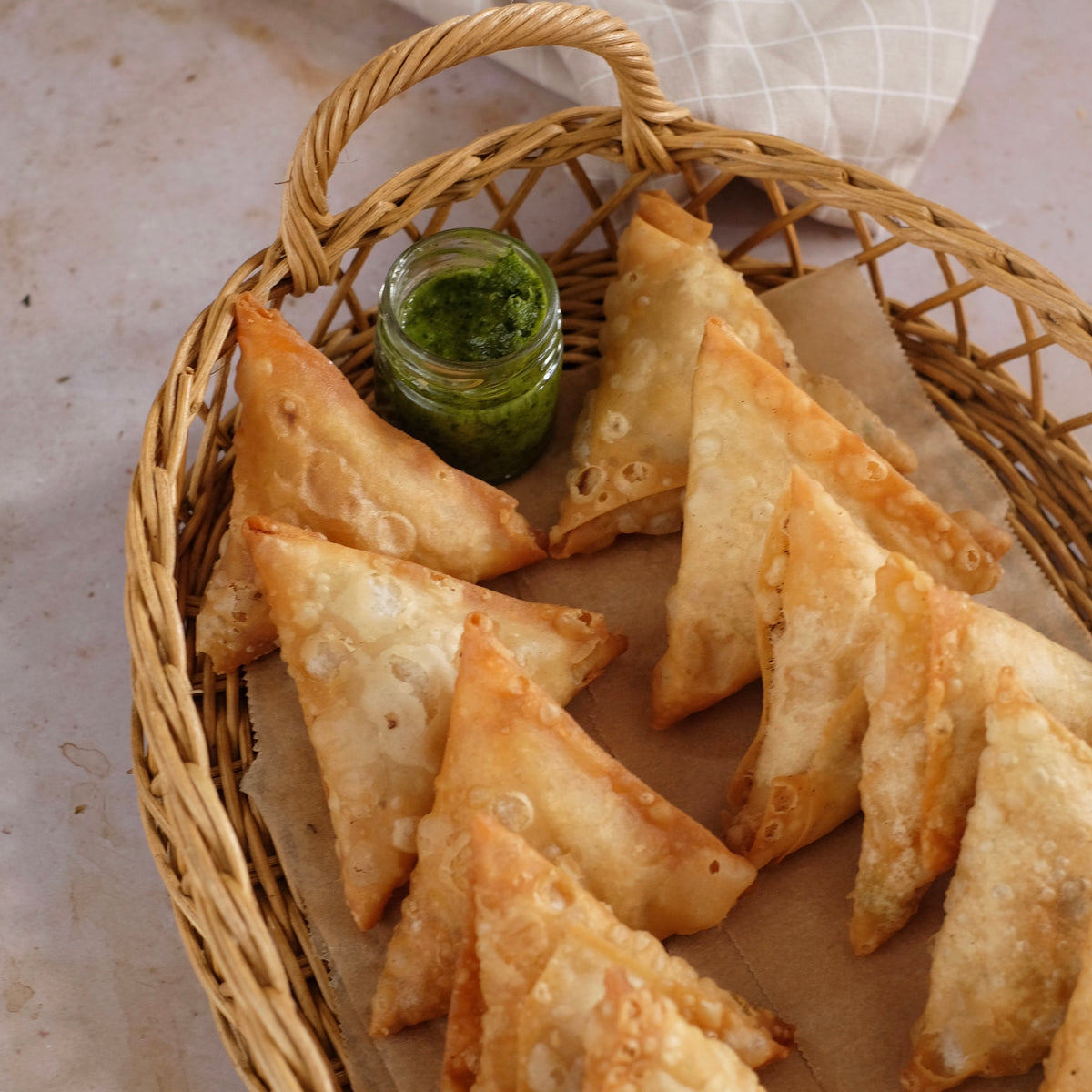 DIWALI BUNDLE (12 Samosas)